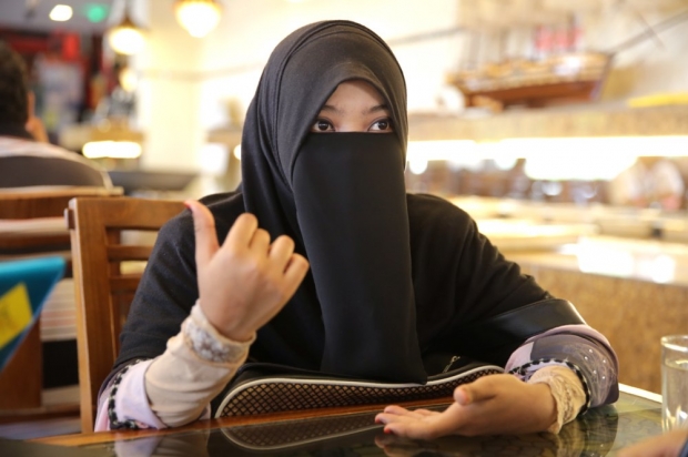 niqab hottie